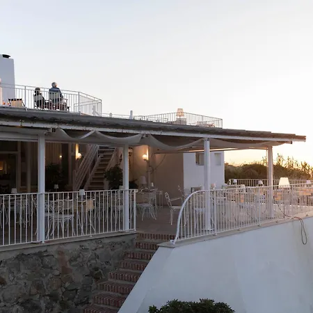 Hotel Chiaia Di Luna-2